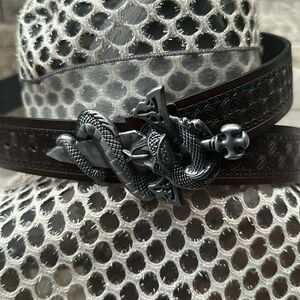 Belt with snake buckle, 40 inch